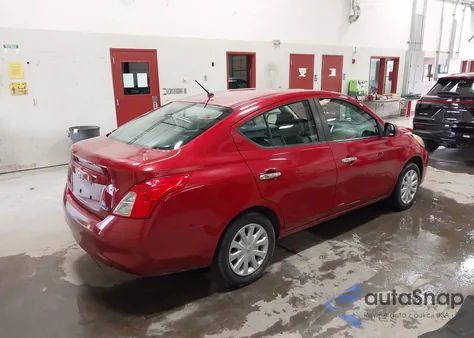 2012 Nissan Versa 1.6 Sv z USA, uszkodzony, nr VIN 3N1CN7AP2CL840679